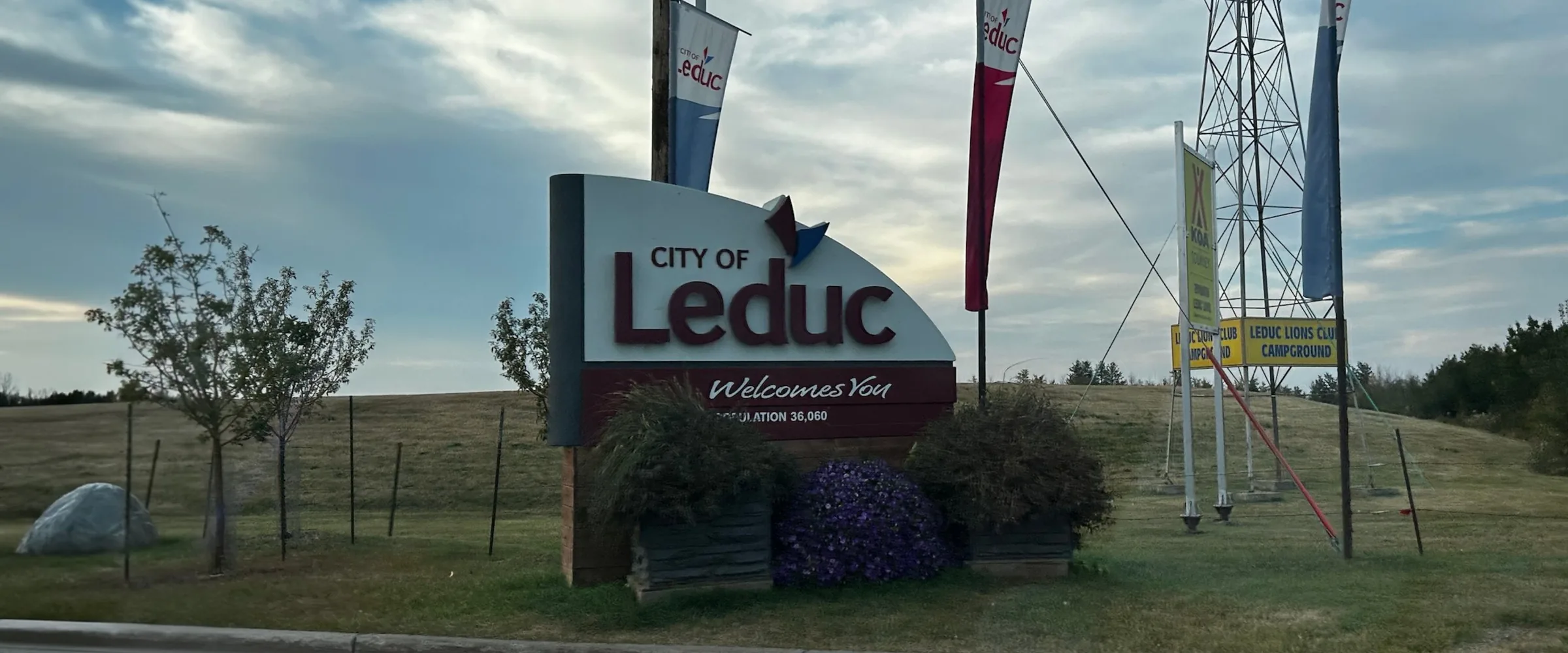 City of Leduc welcome sign with oil derrick replica, Leduc, Alberta